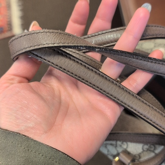 Gucci Brown GG Canvas Tote with Signature Green-Red Stripe - Picture 12 of 12